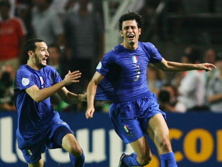 Che foto straordinaria! This image captures the pure, uncontrollable emotion of Italy winning the 2006 FIFA World Cup — one of the most iconic moments in Italian sporting history.