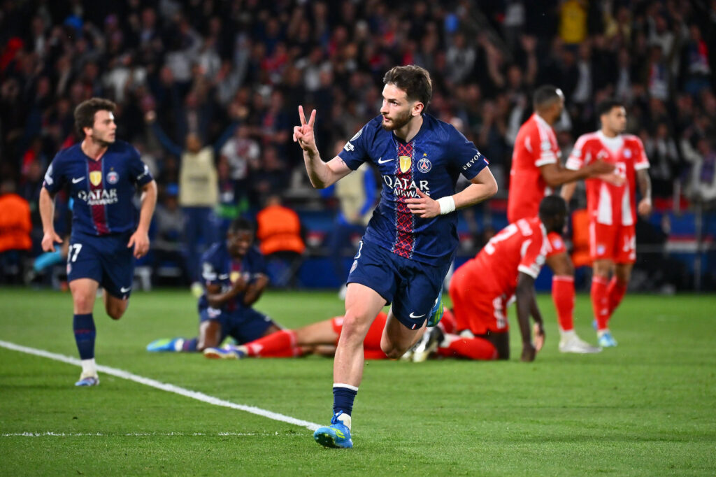 Kvaratskhelia celebrates PSG goal against Bayern Munich during 5-4 Champions League semifinal at Parc des Princes, April 28, 2026.
