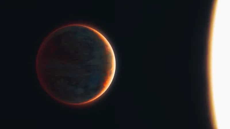 WASP-121 b: JWST uncovers extreme dawn-to-dusk atmospheric variation